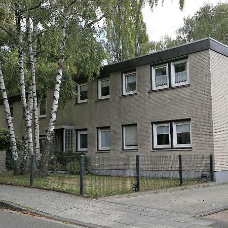 Am Klinikum Lägenhet Solingen Exteriör bild